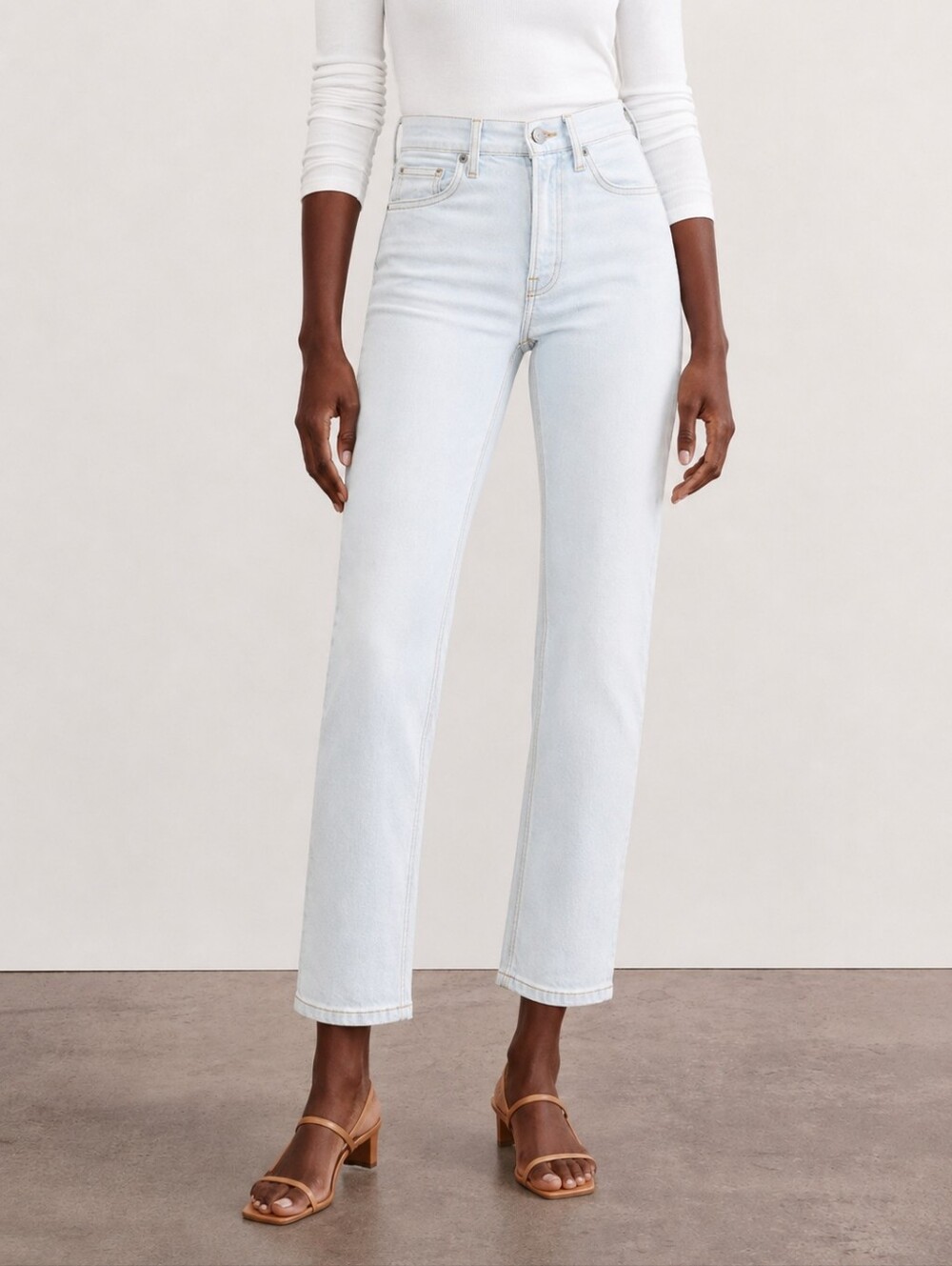 ❤️ EVERLANE CHEEKY HIGH RISE TAPERED LEG JEANS IN ORGANIC COTTON, 00 (24)